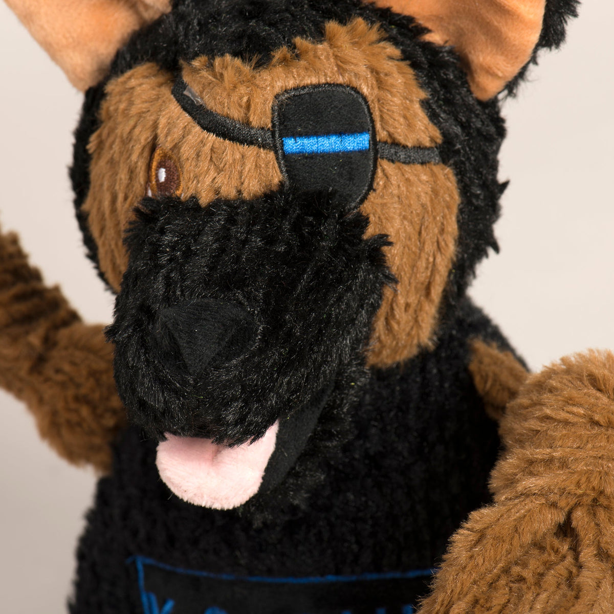 HuggleCause Project K-9 Hero K-9 Chief Knottie Plush Dog Toy Large, detail view