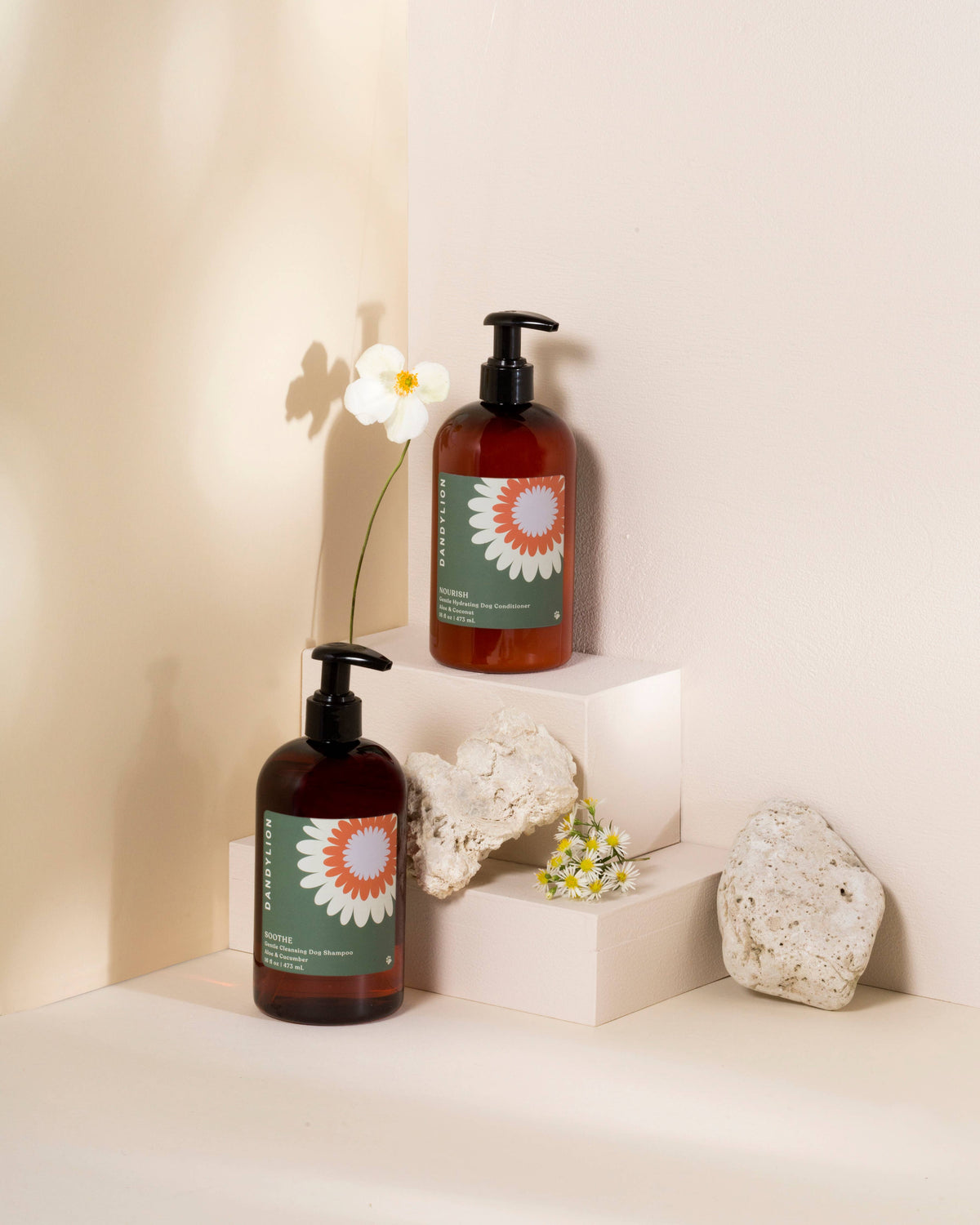 Nourish Gentle Hydrating Dog Conditioner – alternate view 3