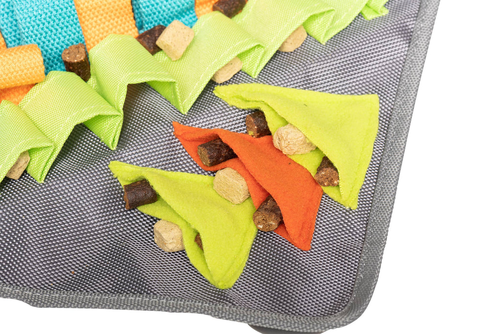 Messy Mutts Square Forage Snuffle Mat – 16 Inch with Suction – alternate view 9