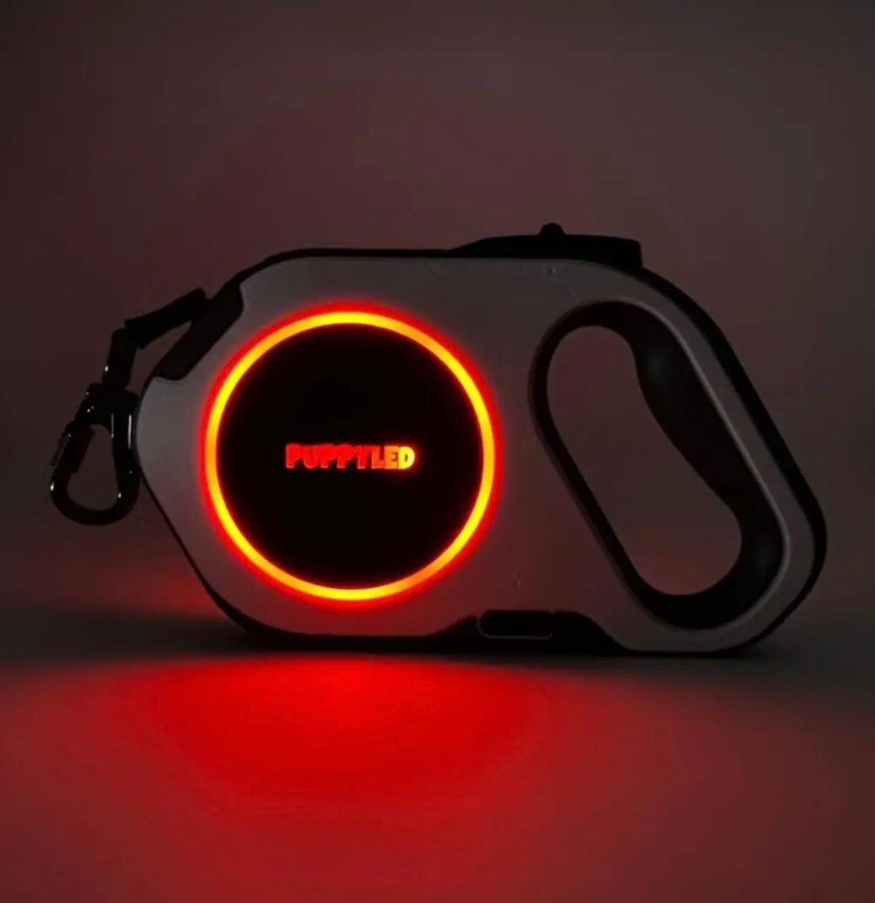 LED Retractable Dog Leash with Flashlight – alternate view 7
