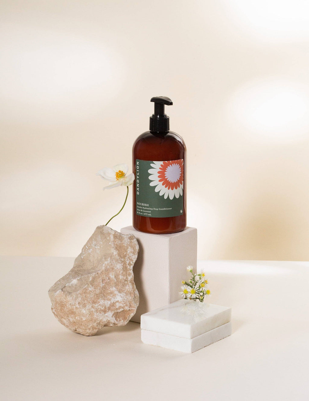 Nourish Gentle Hydrating Dog Conditioner – front view