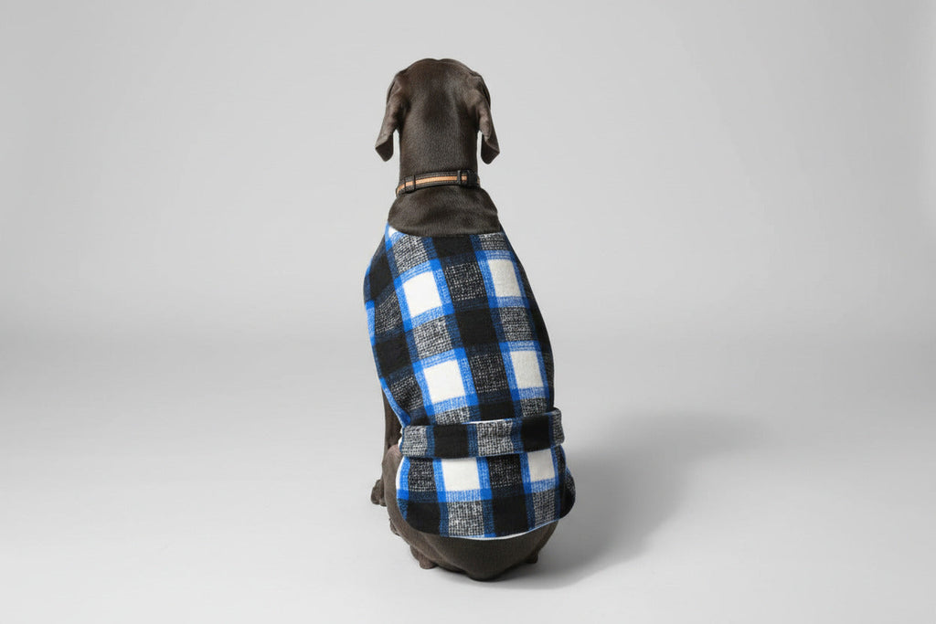 Custom fleece dog vest made to measure, custom fit detail