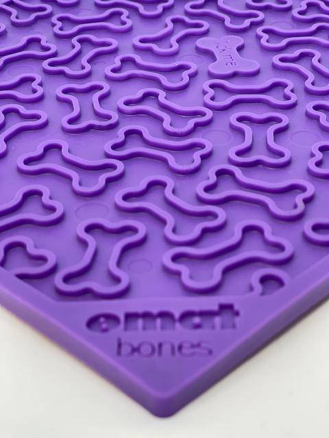 Bones Enrichment Lick Mat for Dogs & Cats – Anxiety Relief – alternate view 8