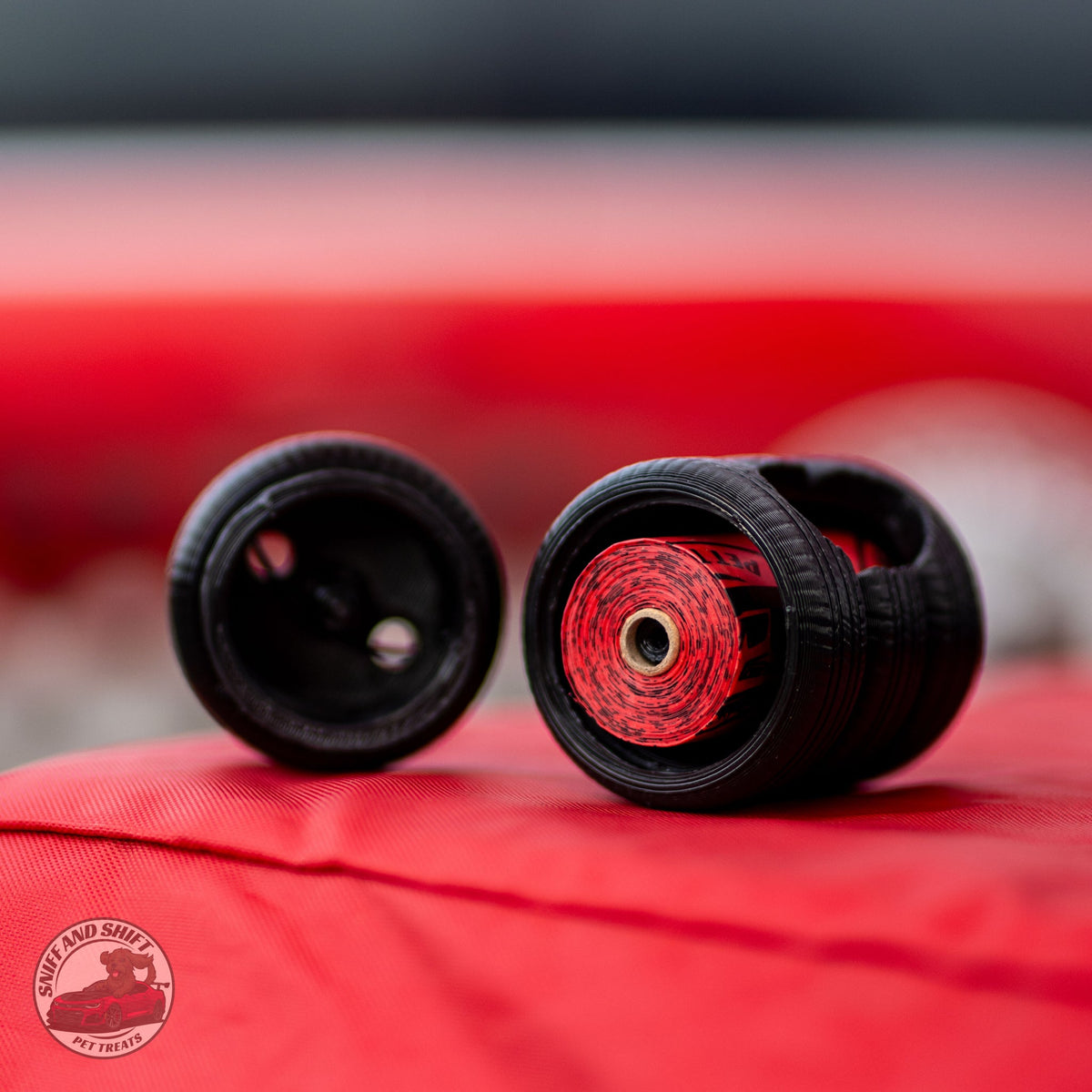 Tire Stack Poop Bag Holder Refillable Leash Dispenser with Strawberry-, detail view